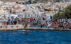 Κολύμπι μετ’ εμποδίων_100