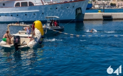Κολύμπι μετ’ εμποδίων_200