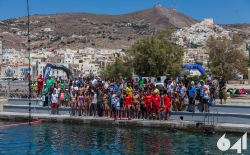 Κολύμπι μετ’ εμποδίων_311