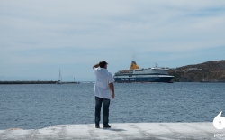 Άφιξη στη Σύρο